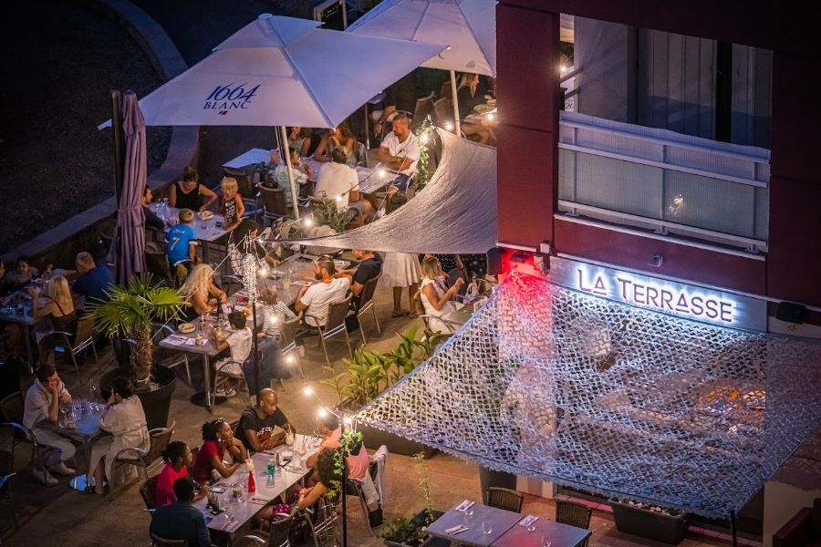  - ©LA TERRASSE BY PUZZLE