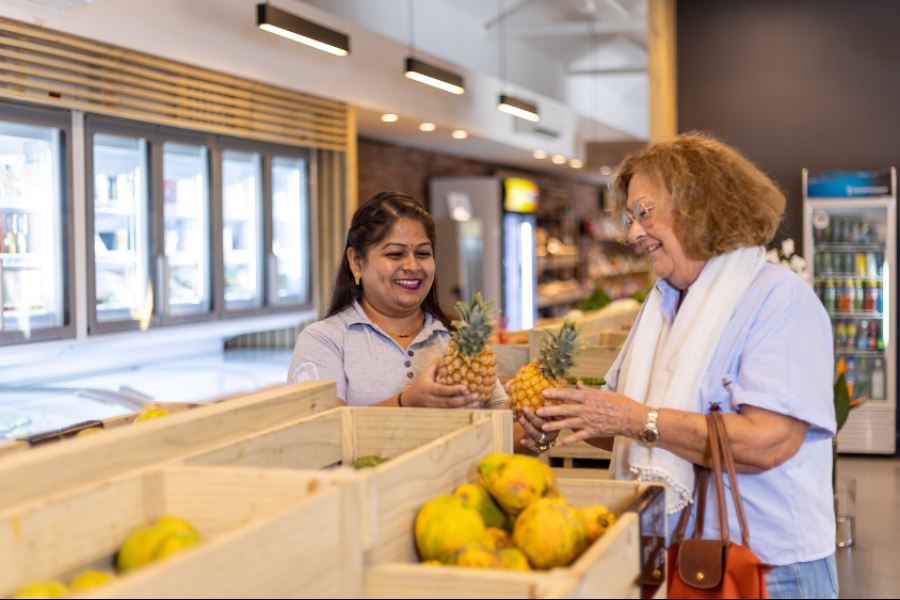 Notre épicerie fine, La Corbeille, est l'adresse ultime pour faire le pleins de savoureux petits trésors, notamment des produits fabriqués localement. - ©Domaine de Labourdonnais Ltée