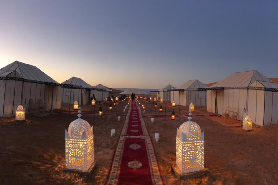 camp de luxe Erg Chegaga - ©Excursion désert Maroc