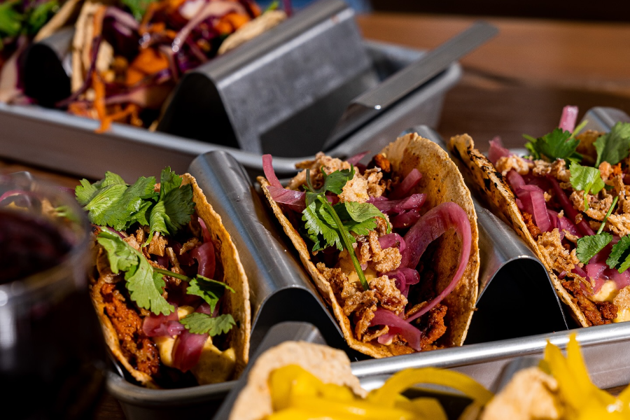 MOLA TAQUERIA