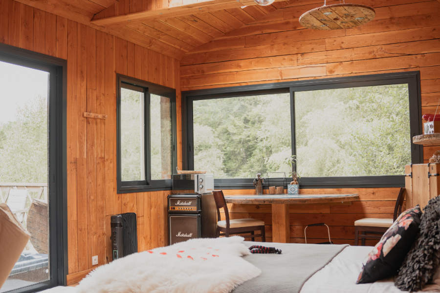 Cabane perchée avec jacuzzi