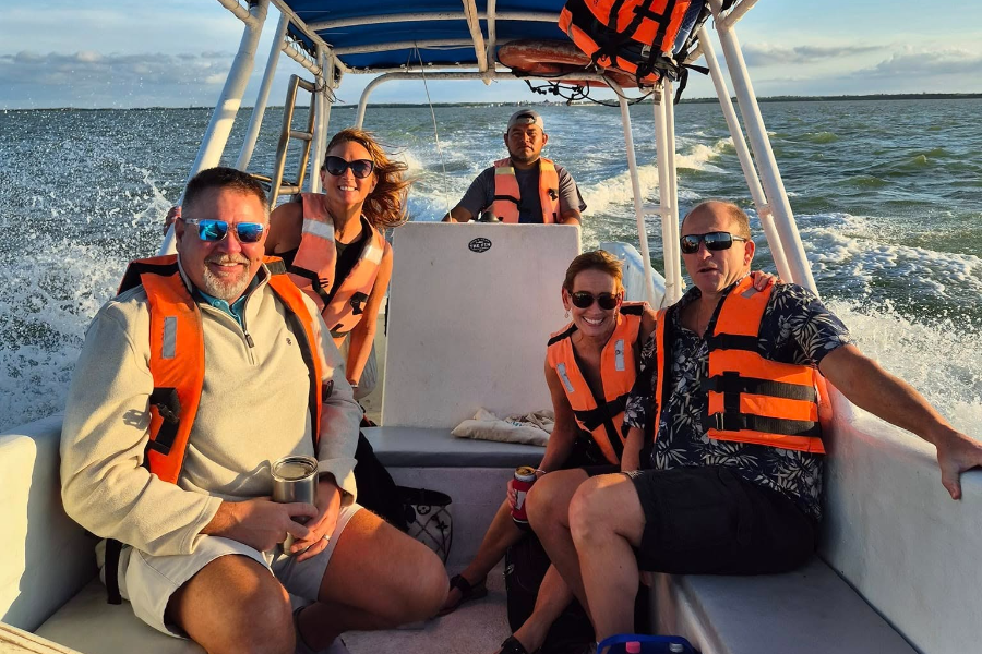 MY HOLBOX TOURS