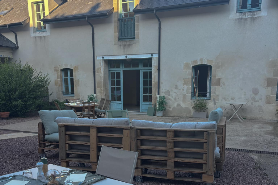 HOTEL RESTAURANT COEUR DE NIEVRE