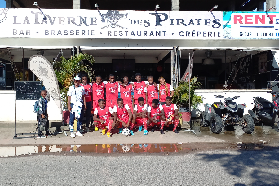 LA TAVERNE DES PIRATES