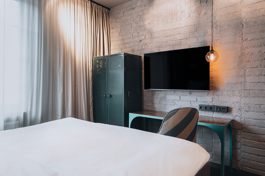 King Bed Room - ©Story Hotel Sundbyberg AB