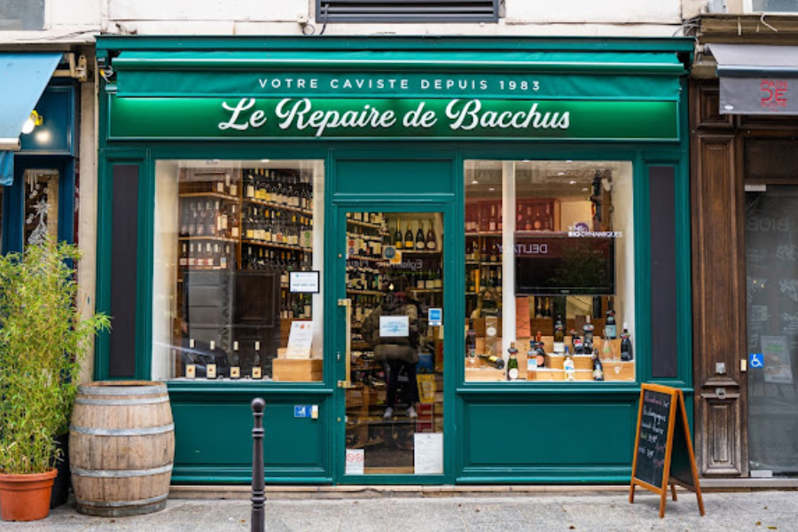  - ©LE REPAIRE DE BACCHUS