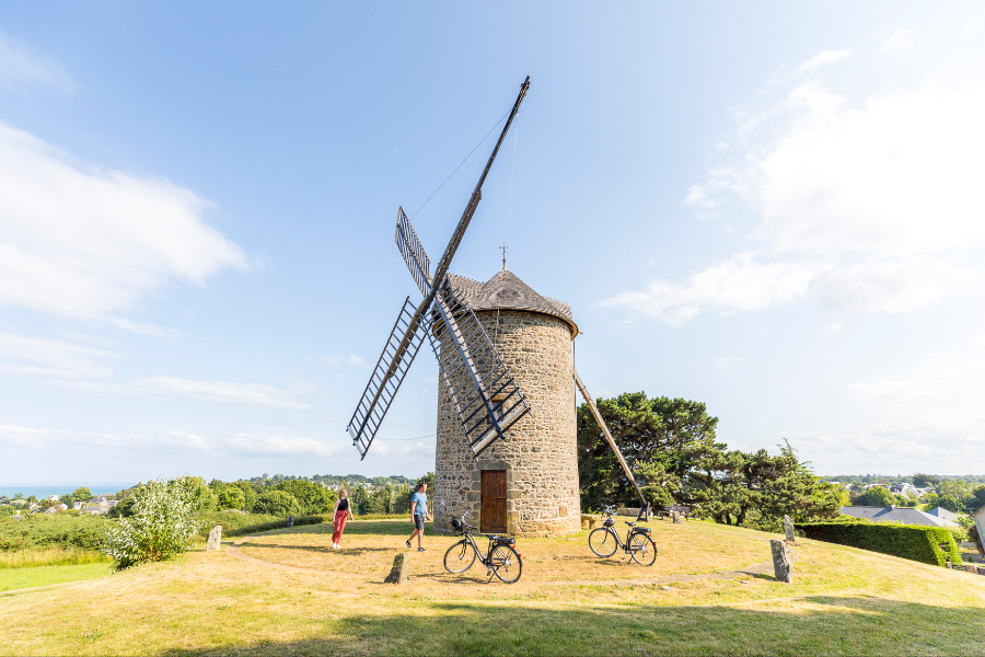 Le moulin Saint-Michel à Saint-Quay-Portrieux - ©E.JEZEQUEL