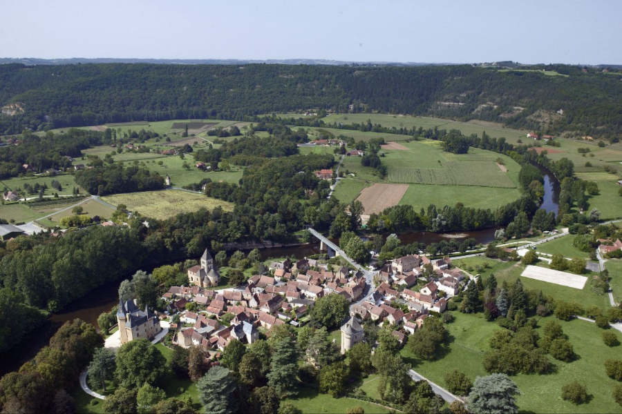  - ©MAIRIE DE SAINT LÉON SUR VÉZÈRE