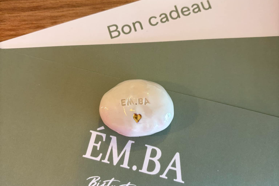 bon cadeau - ©ém.ba