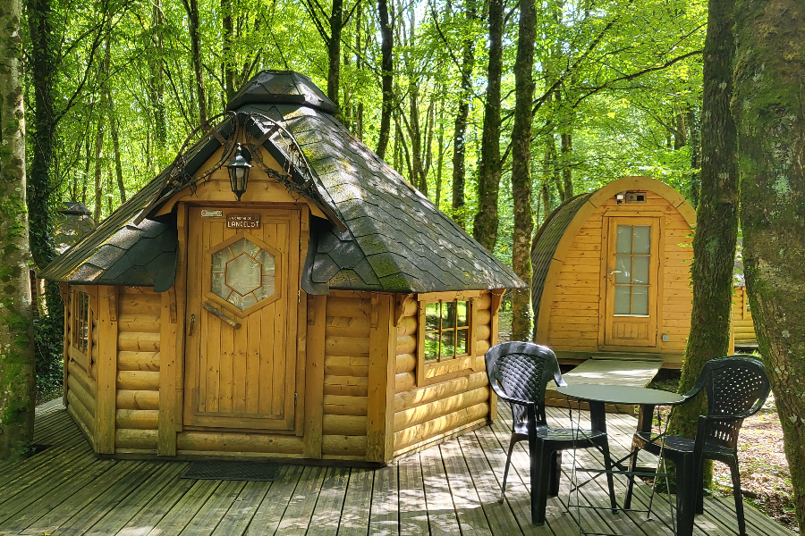 La Cabane de Lancelot - ©Le Domaine Insolite de Brocéliande