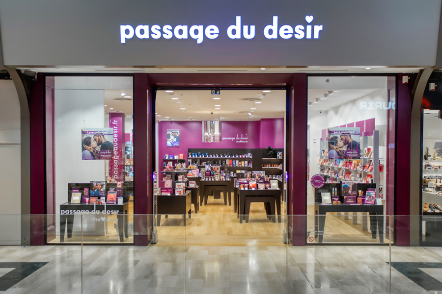  - ©PASSAGE DU DÉSIR, L'ANTI SEX SHOP