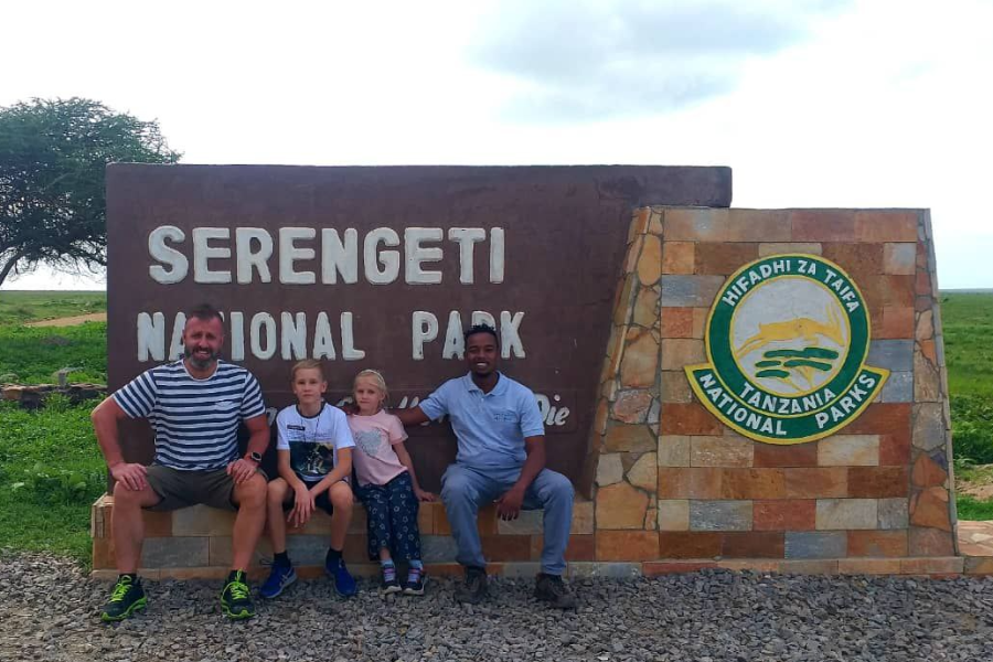 Serengeti Shall Never Die - ©see endless adventures