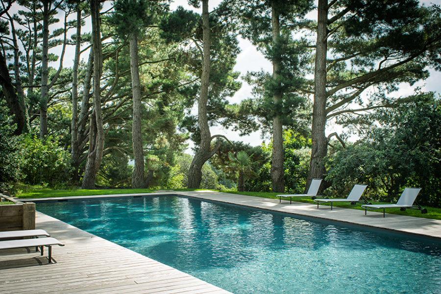 Chateau de la Ballue - la piscine - ©Yann Monel