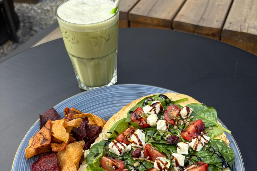 Tartine et smoothie Ursus Coffee & Food