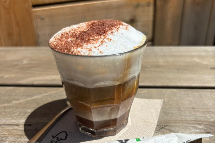Iced latte Coffee Ursus Coffee & Food St Lary