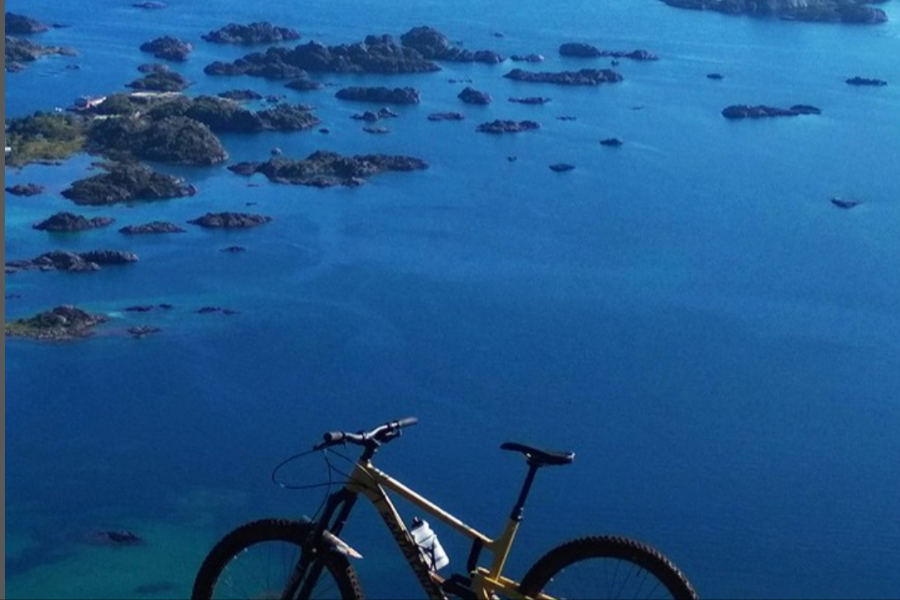 Ride now travel bike tours Lofoten - ©Ride now travel