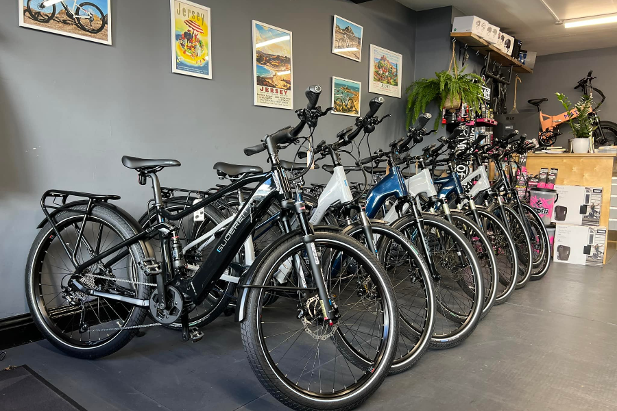 EVOLUTION CYCLES