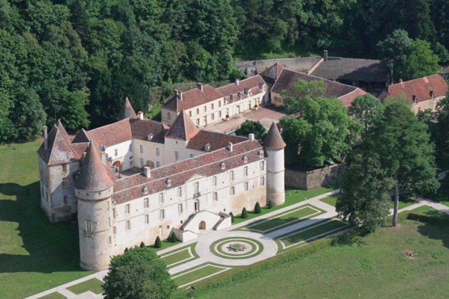  - ©CHÂTEAU DE BAZOCHES