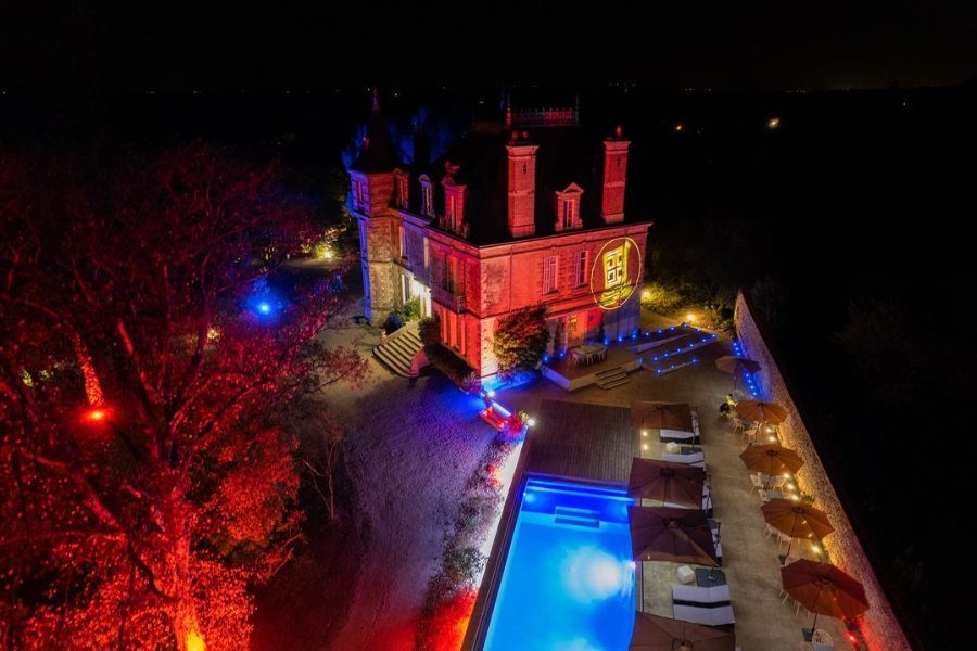 LE CHATEAU DES TOURELLES EN VENDEE