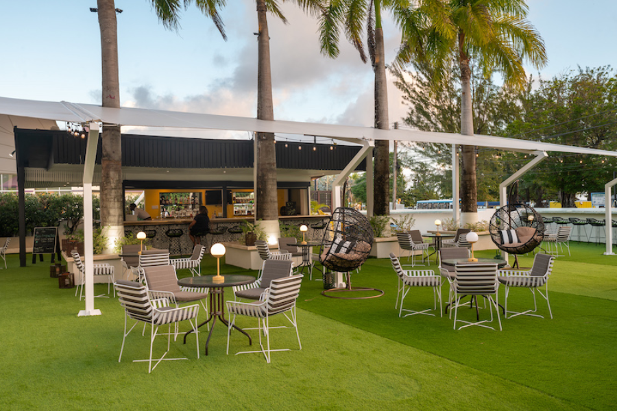 The Rockley Bar & Terrace - ©The Rockley - Ocean's Hotels