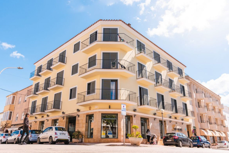 LOAR HOTEL & APARTAMENTS