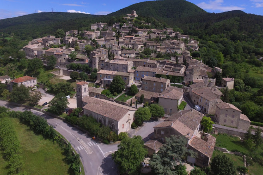 Mirmande village classé - ©CAMPING PORTE DE PROVENCE