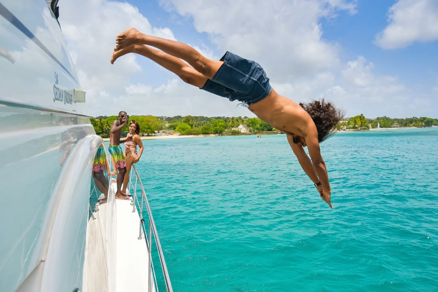 Plongez dans le lagon avec Unseen - ©Unseen Barbados