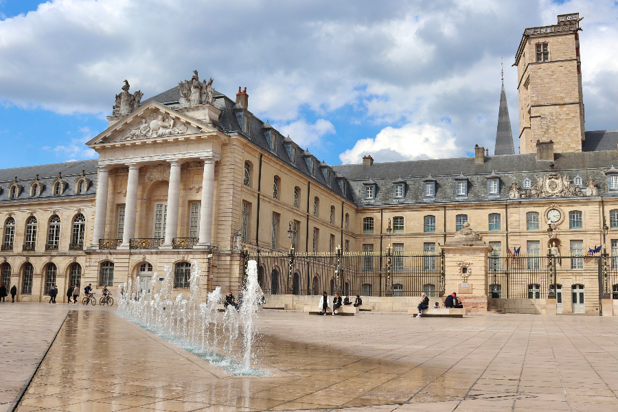 Palais des Ducs de Bourgogne (Dijon) - ©Denis Photography