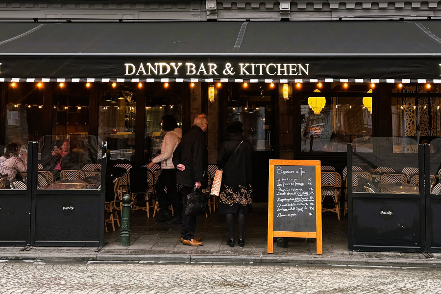 Bienvenue au dandy Bar & Kitchen au centre animé de Bruxelles - ©dbk