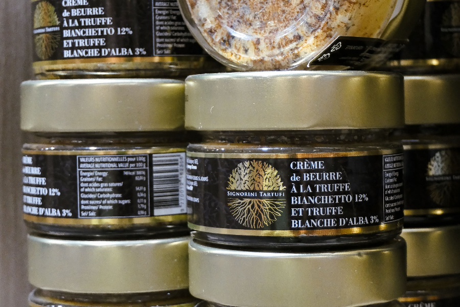 Crème de beurre à la truffe bianchetto 12% et truffe blanche d'Alba 3% - ©Signorini Tartufi
