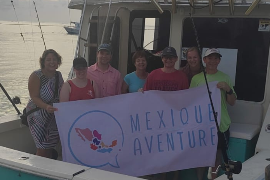 Mark et sa famille en partance pour de la pêche en gros à Puerto Morelos - ©Mexique Aventure