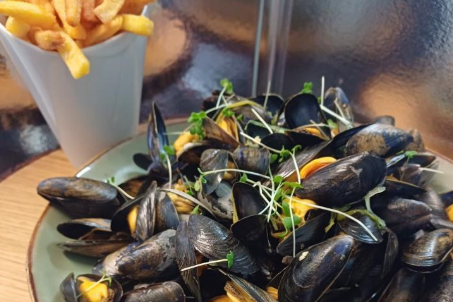 Moules frites tous les mardis de Mai à Décembre