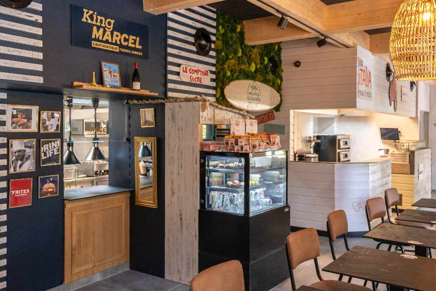 Un des pôles restauration Burger King marcel du Ponton