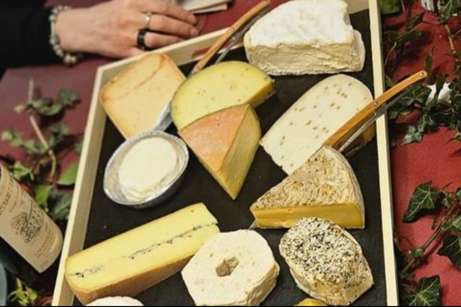 Fromages de la Maison Bordier Champion du monde des fromagers 2023