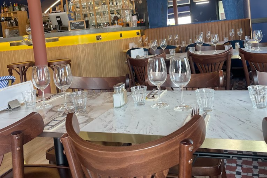LE BISTROT DU COIN