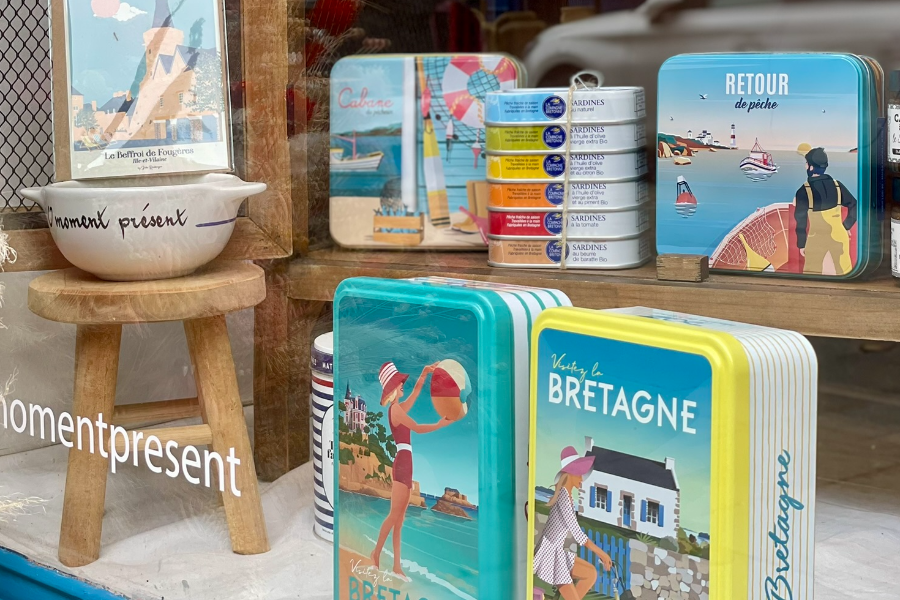 Les boites métal bretonnes de biscuits bretons