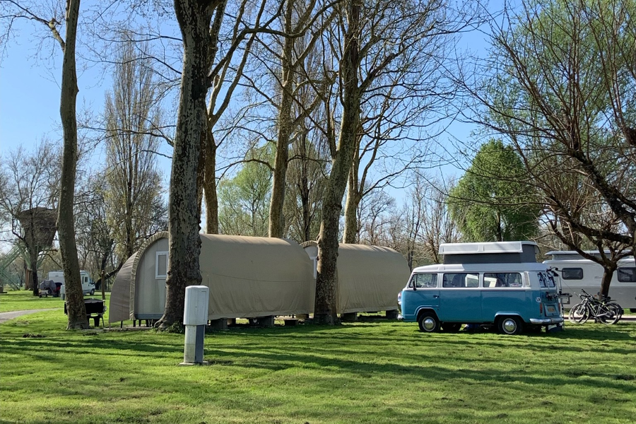  - ©CAMPING BELLE RIVIÈRE - CABANE DANS L'ARBRE