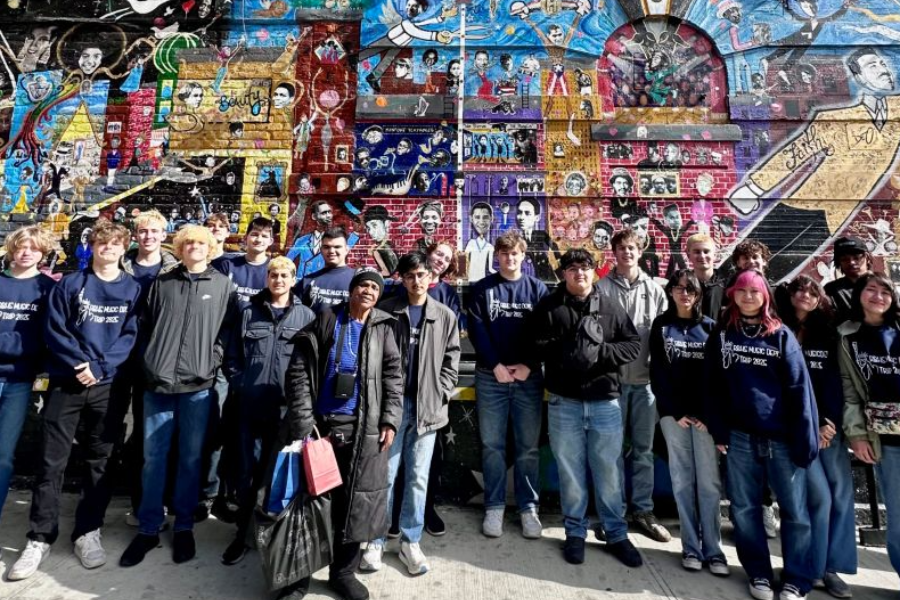 Harlem Walking Tour - Planet Harlem Mural