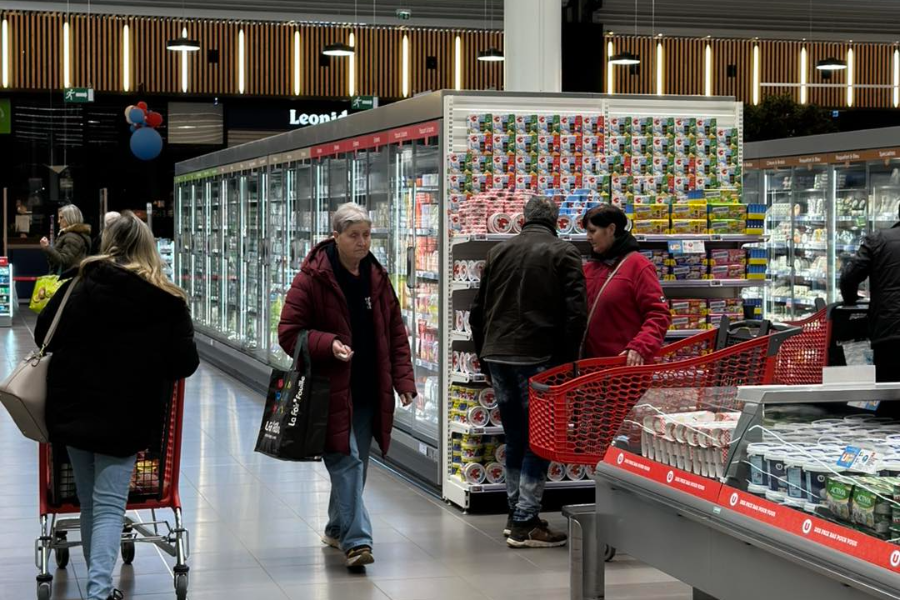 CENTRE COMMERCIAL B'EST