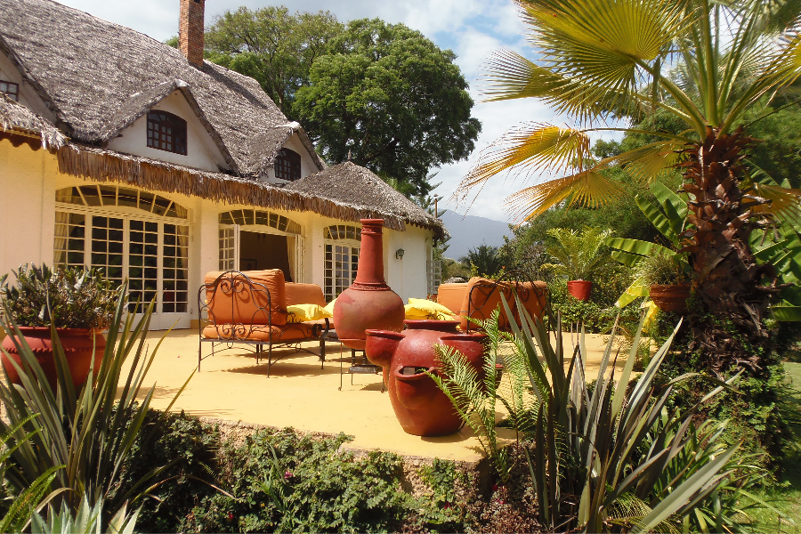 LAKE NATRON TENTED CAMP - ©LAKE NATRON TENTED CAMP