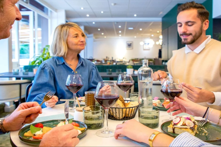 BISTRO AUGUSTIN