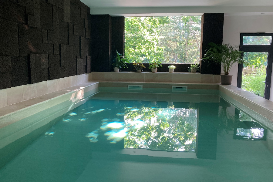 La piscine privative Fleurs de Lin