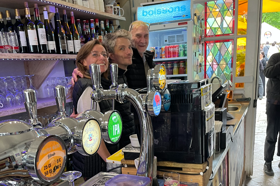 La team au bar