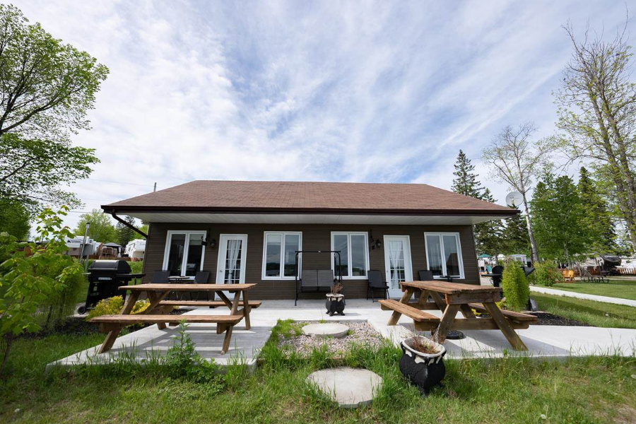 LES CHALETS BAIE CASCOUIA