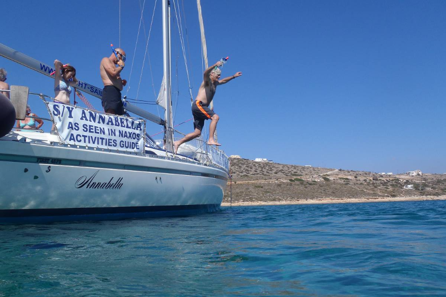  - ©NAXOS SAILING TOURS