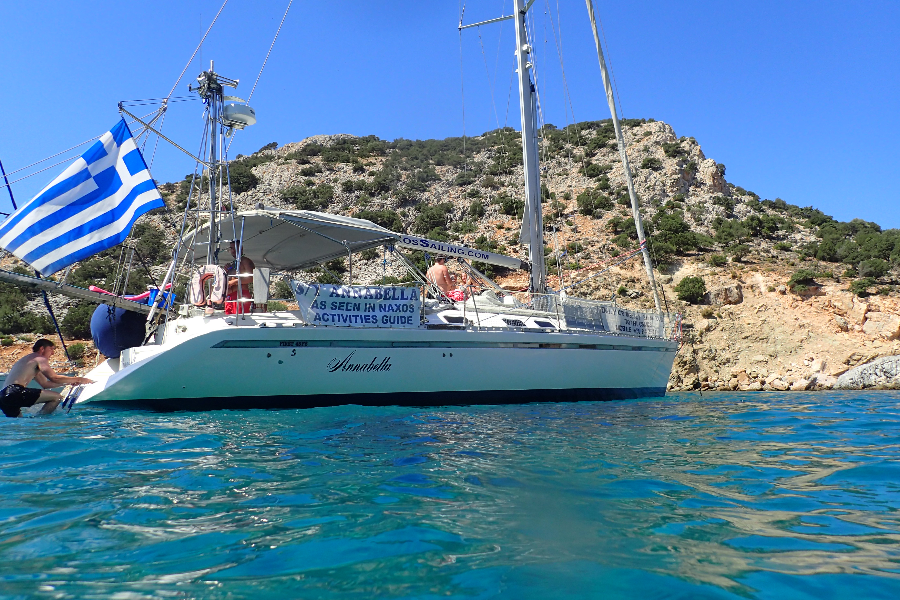 NAXOS SAILING TOURS - ©NAXOS SAILING TOURS