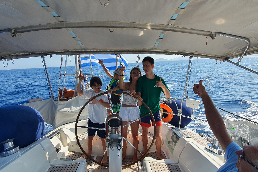 NAXOS SAILING TOURS - ©NAXOS SAILING TOURS