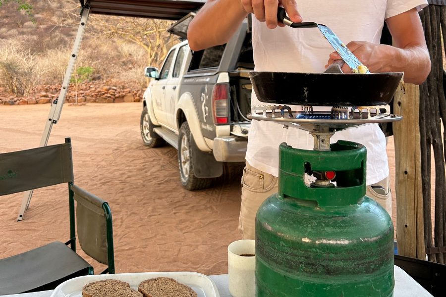 Breakfast camping style - ©Tum & Loes