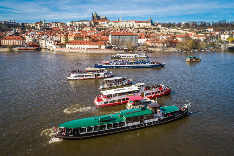  - ©PRAGUE VENICE - CROISIÈRE EN BATEAU