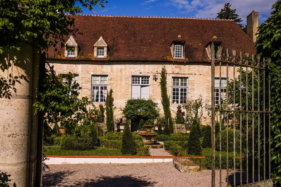  - ©CHÂTEAU DE MONTCHOISY